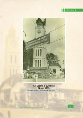 Jam Gadang di Bukittinggi, 21 April 1953