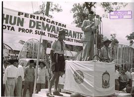 M. Natsir Memberikan Sambutan pada Acara Peringatan 1 Tahun Dewan Banteng Tahun 1957