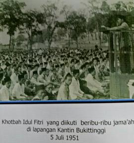 Khotbah Idul Fitri di Lapangan Kantin Tahun 1951