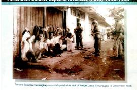 Tentara Belanda Menangkap Penduduk Sipil di Jawa Timur