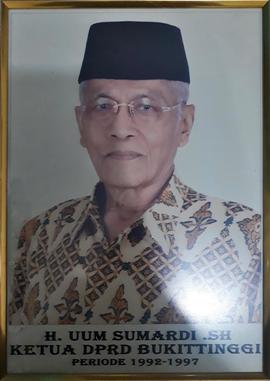 H. UUM Sumardi, SH Ketua DPRD Kota Bukittinggi Periode 1992-1997